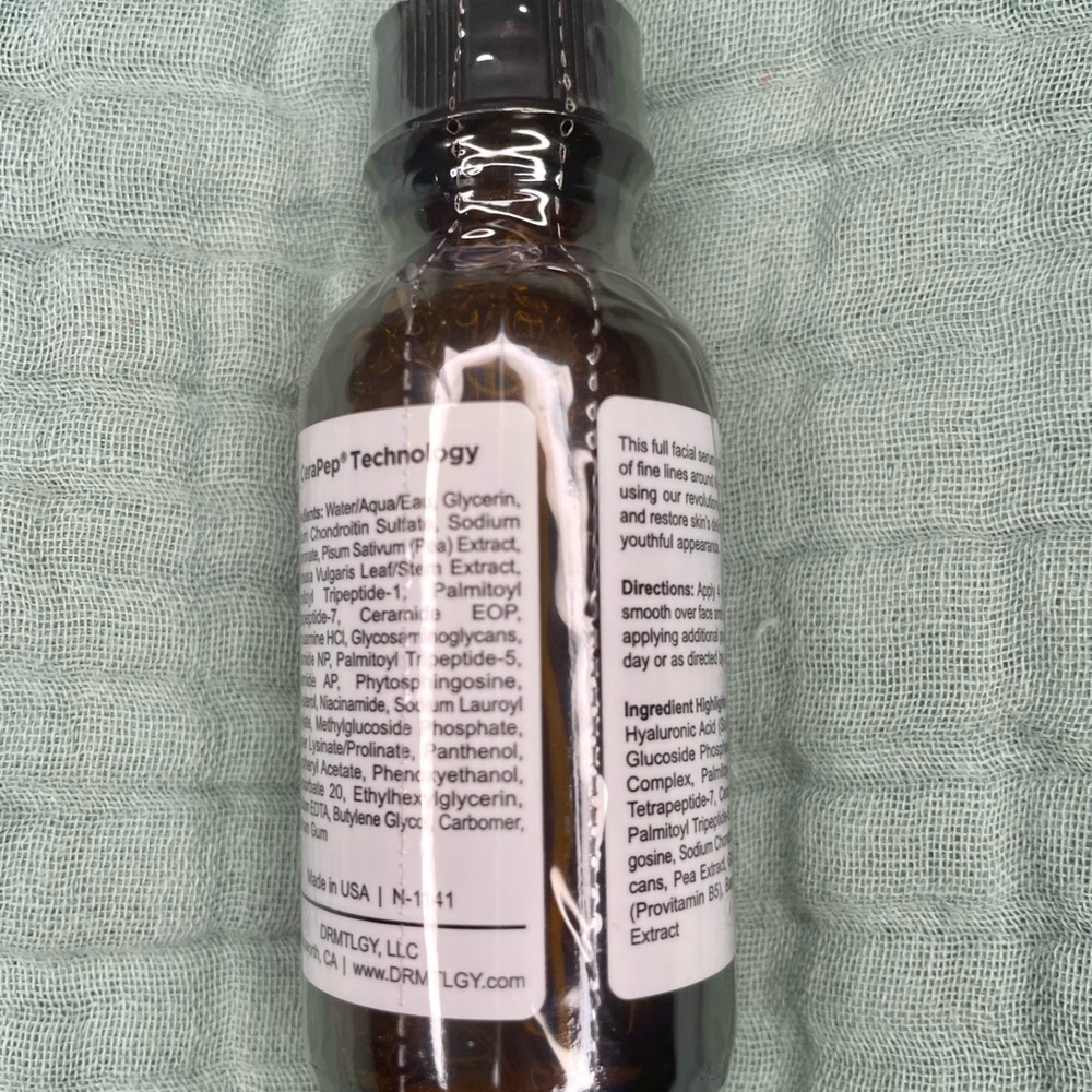 DRMTLGY Needle-less Serum, NEW SAFETY SEALED. Price on web is $69! - Picture 10 of 11